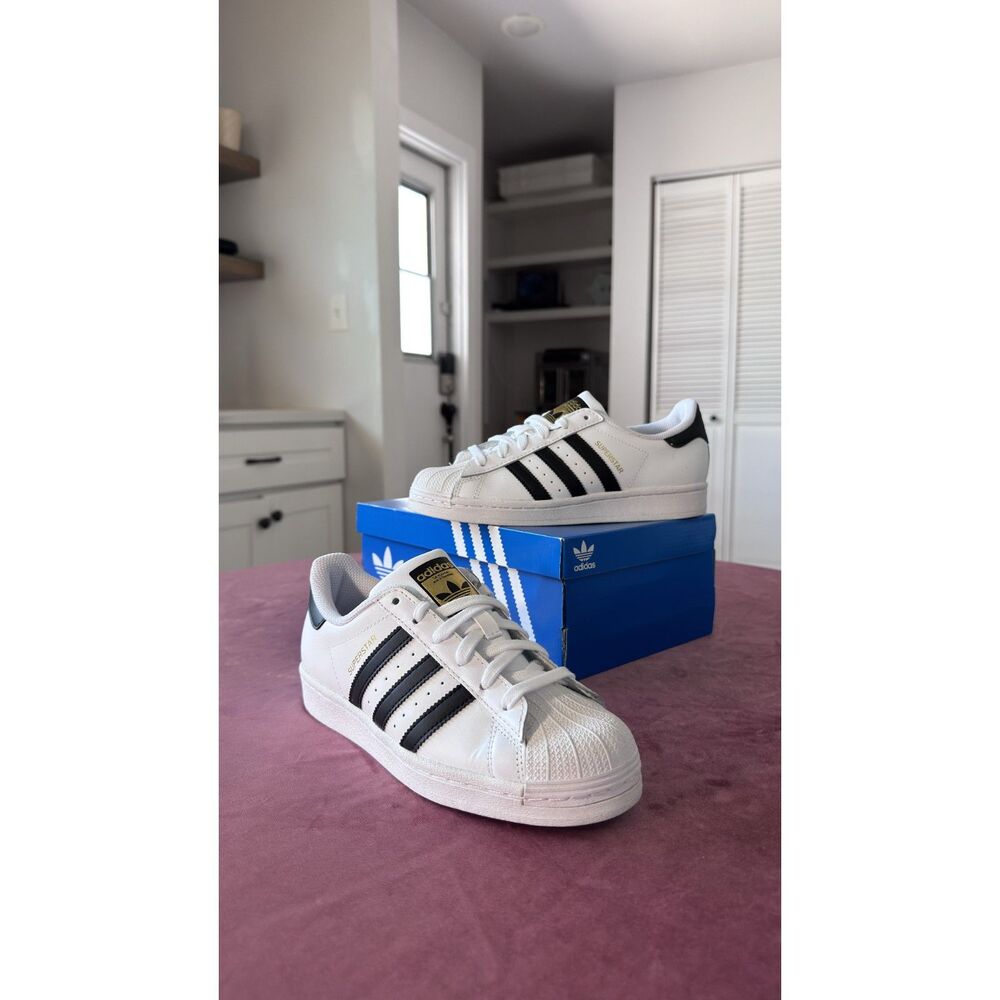 ADIDAS SUPERSTAR